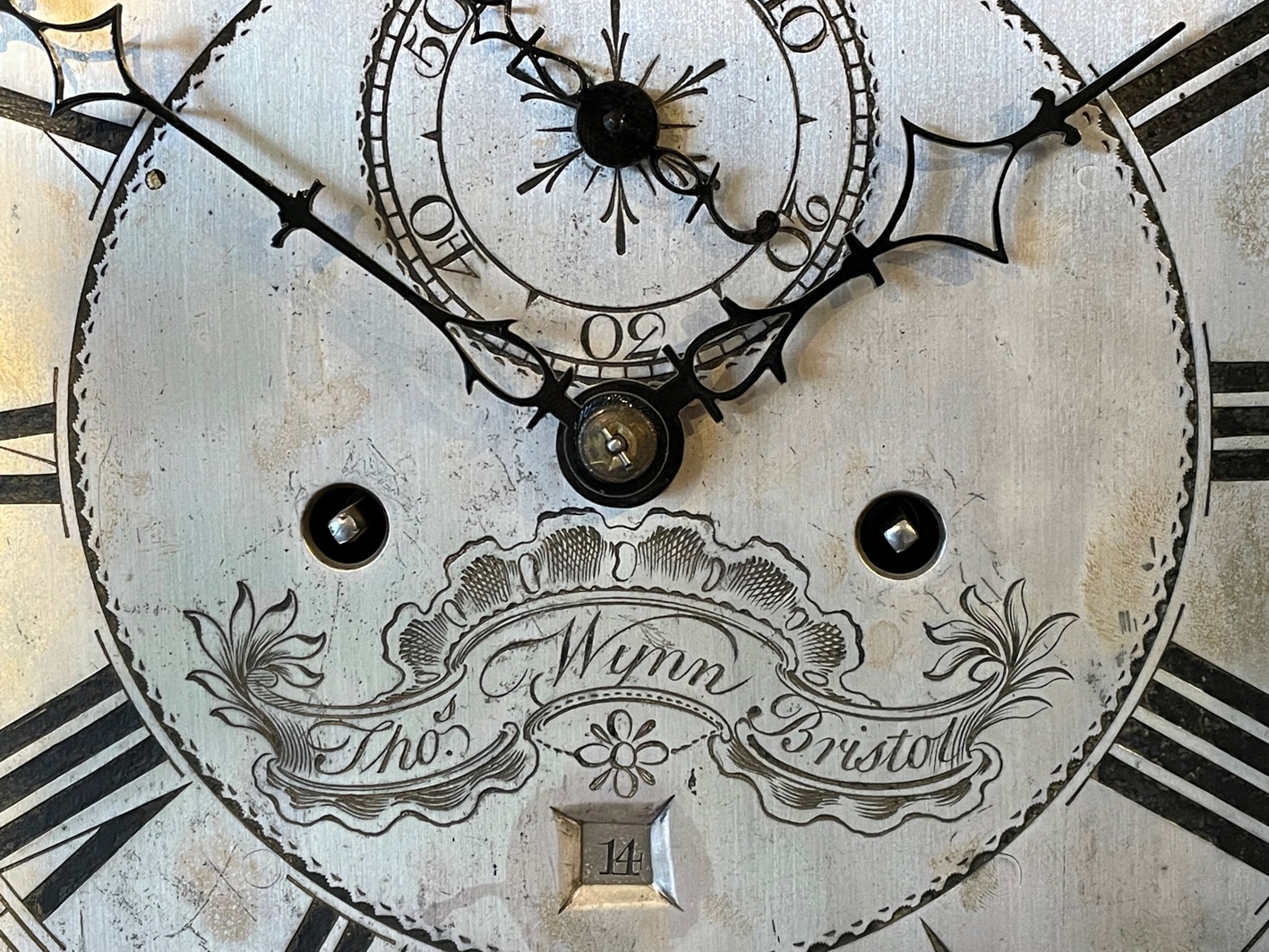 Engels staand horloge, thomas wynn